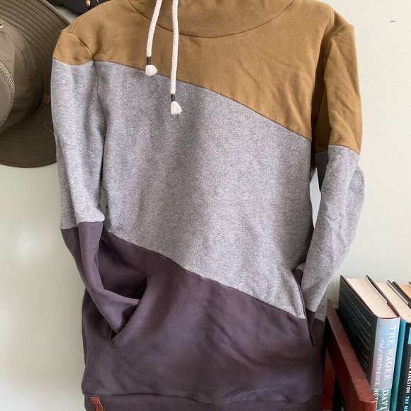 Colour blocked AMPERSAND AVE hoodie - Picture 2 of 7